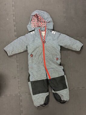 Toddler Snowsuit (European Brand: Ducksday)